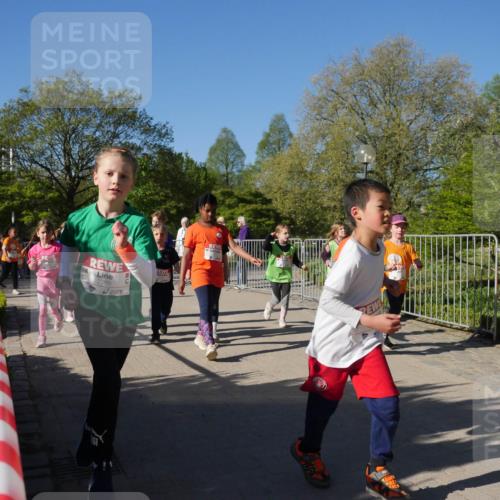 25.04.2025 - Das Zehntel Zöllner http://msf.ph/oto/7757562 26.04.2025 08:50:48 Laufen 2268 meine-sportfotos.de
