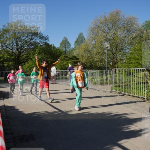 25.04.2025 - Das Zehntel Zöllner http://msf.ph/oto/7757893 26.04.2025 08:51:21 Laufen  meine-sportfotos.de