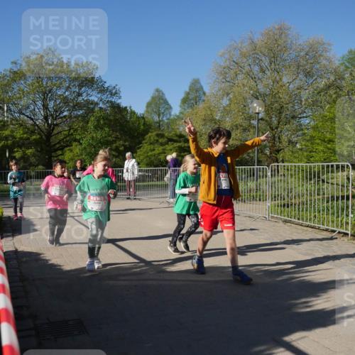 25.04.2025 - Das Zehntel Zöllner http://msf.ph/oto/7757917 26.04.2025 08:51:23 Laufen  meine-sportfotos.de