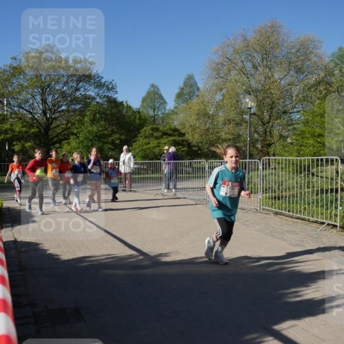 25.04.2025 - Das Zehntel Zöllner http://msf.ph/oto/7757957 26.04.2025 08:51:29 Laufen  meine-sportfotos.de