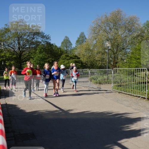 25.04.2025 - Das Zehntel Zöllner http://msf.ph/oto/7757968 26.04.2025 08:51:30 Laufen  meine-sportfotos.de