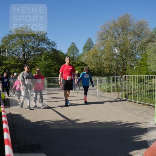 25.04.2025 - Das Zehntel Zöllner http://msf.ph/oto/7758079 26.04.2025 08:51:47 Laufen  meine-sportfotos.de