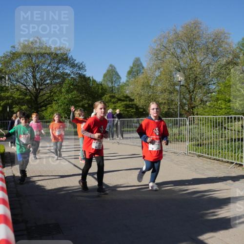 25.04.2025 - Das Zehntel Zöllner http://msf.ph/oto/7758157 26.04.2025 08:51:55 Laufen  meine-sportfotos.de