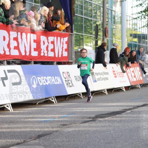 25.04.2025 - Das Zehntel Lena Gebhardt http://msf.ph/oto/7771593 26.04.2025 08:48:04 Ziel 1490, 2715, 3469, 3953 meine-sportfotos.de