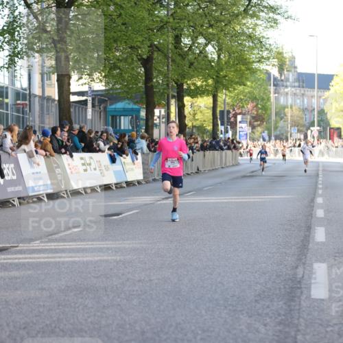 25.04.2025 - Das Zehntel Lena Gebhardt http://msf.ph/oto/7771763 26.04.2025 08:48:21 Ziel 2379, 2715, 3469, 3823 meine-sportfotos.de