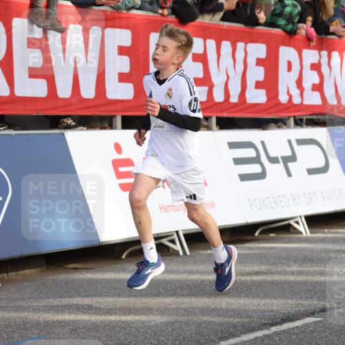 25.04.2025 - Das Zehntel Lena Gebhardt http://msf.ph/oto/7772061 26.04.2025 08:48:33 Ziel 1926, 2379, 2715, 2961, 2990, 3469, 3792, 3823 meine-sportfotos.de