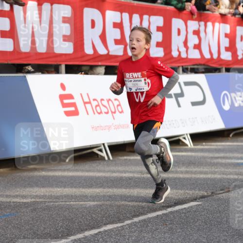 25.04.2025 - Das Zehntel Lena Gebhardt http://msf.ph/oto/7772280 26.04.2025 08:48:44 Ziel 1754, 1926, 1929, 2379, 2961, 2990, 3506, 3792, 3823 meine-sportfotos.de