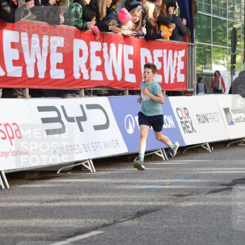 25.04.2025 - Das Zehntel Lena Gebhardt http://msf.ph/oto/7772381 26.04.2025 08:48:47 Ziel 1754, 1926, 1929, 2961, 2990, 3506, 3792, 3823 meine-sportfotos.de