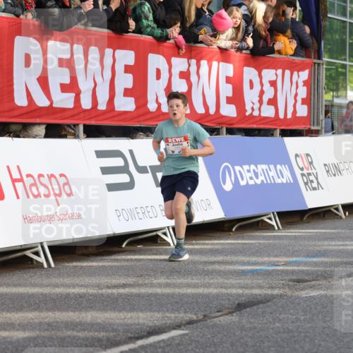 25.04.2025 - Das Zehntel Lena Gebhardt http://msf.ph/oto/7772418 26.04.2025 08:48:47 Ziel 1754, 1926, 1929, 2961, 2990, 3506, 3792, 3823 meine-sportfotos.de