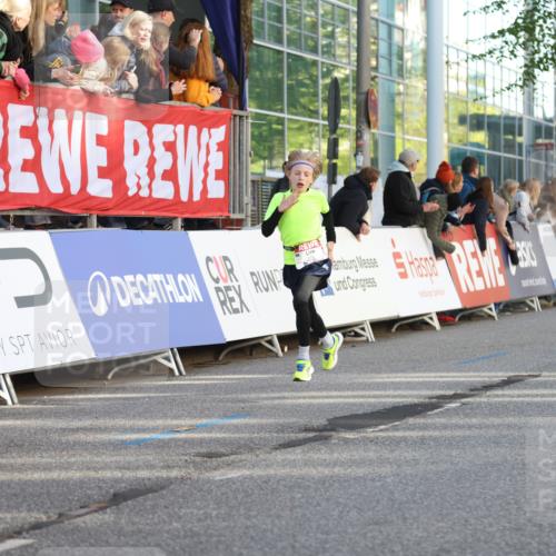 25.04.2025 - Das Zehntel Lena Gebhardt http://msf.ph/oto/7772515 26.04.2025 08:48:51 Ziel 1754, 1926, 1929, 2961, 2990, 3506, 3792 meine-sportfotos.de