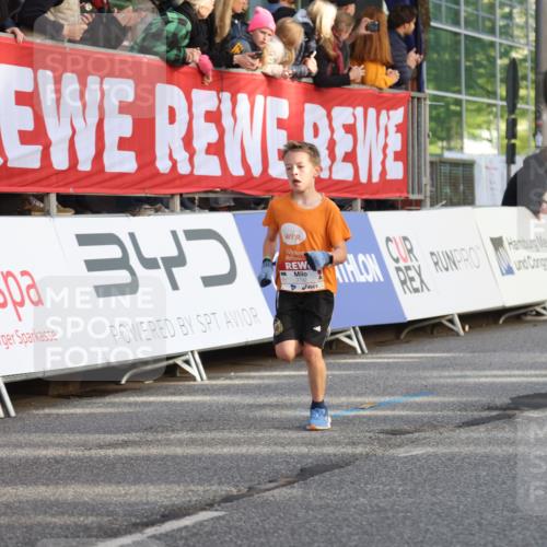 25.04.2025 - Das Zehntel Lena Gebhardt http://msf.ph/oto/7772718 26.04.2025 08:48:57 Ziel 1452, 1754, 1926, 1929, 2961, 2990, 3506, 3606, 3785, 3792 meine-sportfotos.de