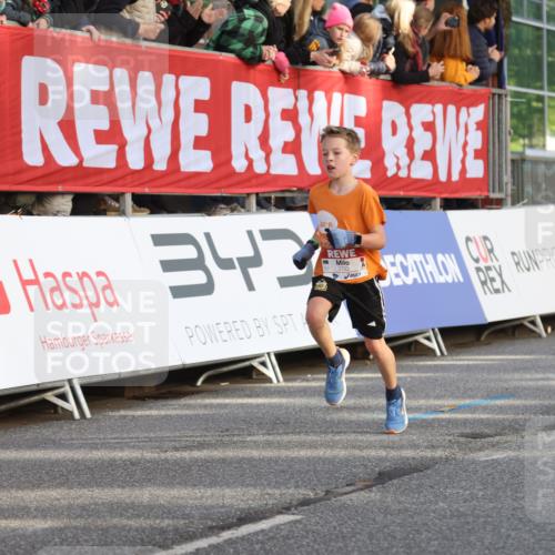 25.04.2025 - Das Zehntel Lena Gebhardt http://msf.ph/oto/7772746 26.04.2025 08:48:58 Ziel 1452, 1754, 1926, 1929, 2961, 2990, 3506, 3606, 3785, 3792 meine-sportfotos.de