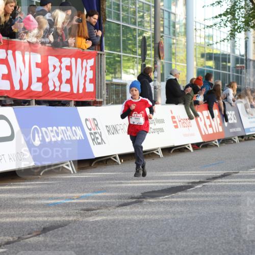 25.04.2025 - Das Zehntel Lena Gebhardt http://msf.ph/oto/7772906 26.04.2025 08:49:02 Ziel 1452, 1754, 1929, 2961, 3506, 3606, 3613, 3785, 3792 meine-sportfotos.de