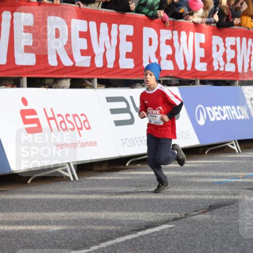 25.04.2025 - Das Zehntel Lena Gebhardt http://msf.ph/oto/7772991 26.04.2025 08:49:03 Ziel 1452, 1754, 1929, 2961, 3506, 3606, 3613, 3785, 3792 meine-sportfotos.de