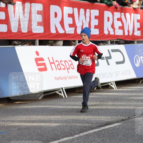 25.04.2025 - Das Zehntel Lena Gebhardt http://msf.ph/oto/7773015 26.04.2025 08:49:03 Ziel 1452, 1754, 1929, 2961, 3506, 3606, 3613, 3785, 3792 meine-sportfotos.de