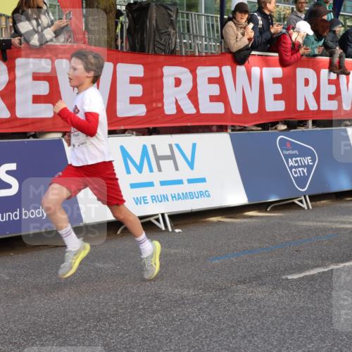 25.04.2025 - Das Zehntel Lena Gebhardt http://msf.ph/oto/7773600 26.04.2025 08:49:09 Ziel 1452, 1754, 1929, 2018, 2021, 2377, 2513, 2696, 3488, 3506, 3606, 3613, 3785 meine-sportfotos.de