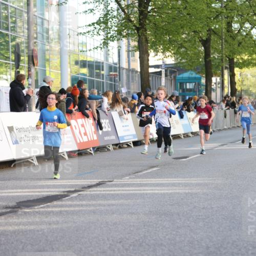 25.04.2025 - Das Zehntel Lena Gebhardt http://msf.ph/oto/7774117 26.04.2025 08:49:31 Ziel 1116, 1452, 1537, 1945, 2018, 2021, 2377, 2383, 2513, 2696, 2995, 3488, 3606, 3613 meine-sportfotos.de