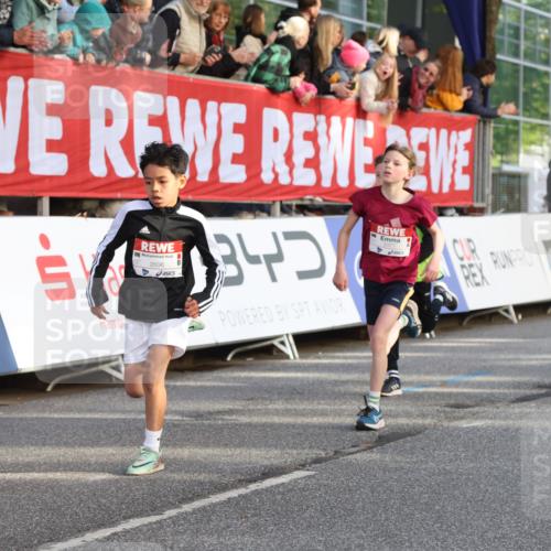 25.04.2025 - Das Zehntel Lena Gebhardt http://msf.ph/oto/7774488 26.04.2025 08:49:35 Ziel 1107, 1116, 1537, 1945, 2018, 2021, 2377, 2383, 2513, 2696, 2995, 3488, 3539, 3540, 3613 meine-sportfotos.de