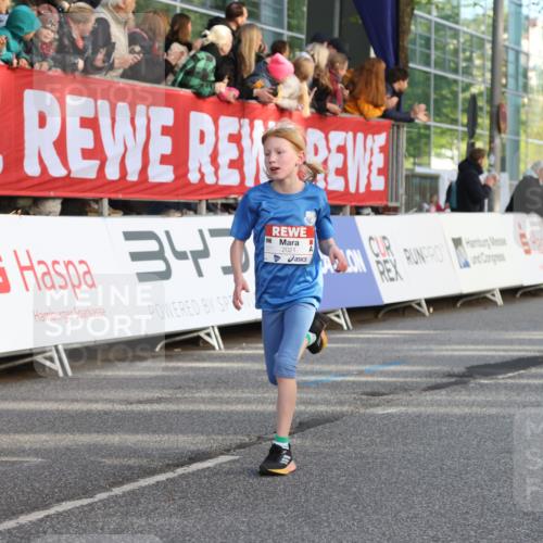 25.04.2025 - Das Zehntel Lena Gebhardt http://msf.ph/oto/7774616 26.04.2025 08:49:36 Ziel 1107, 1116, 1537, 1945, 2018, 2021, 2377, 2383, 2513, 2696, 2995, 3488, 3539, 3540, 3613 meine-sportfotos.de
