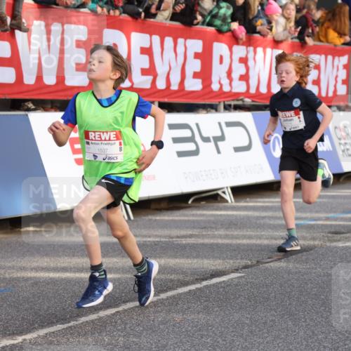 25.04.2025 - Das Zehntel Lena Gebhardt http://msf.ph/oto/7775102 26.04.2025 08:49:44 Ziel 1107, 1116, 1131, 1537, 1945, 2021, 2377, 2383, 2995, 3539, 3540 meine-sportfotos.de