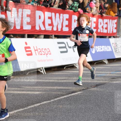 25.04.2025 - Das Zehntel Lena Gebhardt http://msf.ph/oto/7775133 26.04.2025 08:49:44 Ziel 1107, 1116, 1131, 1537, 1945, 2021, 2377, 2383, 2995, 3539, 3540 meine-sportfotos.de