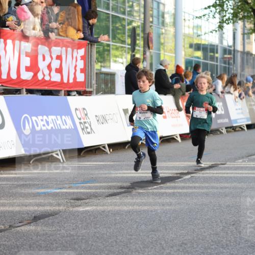 25.04.2025 - Das Zehntel Lena Gebhardt http://msf.ph/oto/7775256 26.04.2025 08:49:50 Ziel 1107, 1116, 1131, 1537, 2014, 2383, 2995, 3539, 3540 meine-sportfotos.de