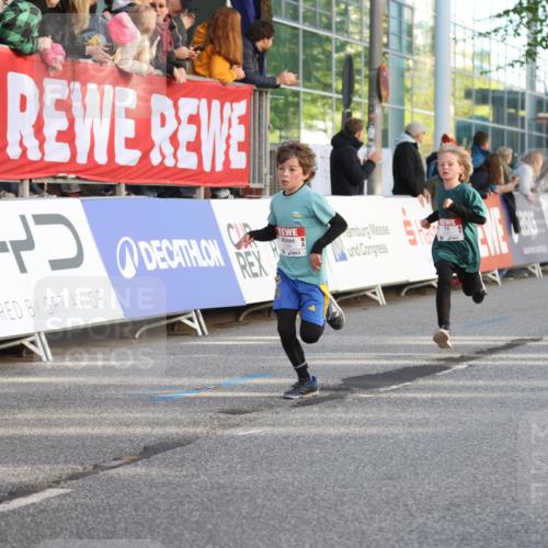 25.04.2025 - Das Zehntel Lena Gebhardt http://msf.ph/oto/7775280 26.04.2025 08:49:51 Ziel 1107, 1116, 1131, 1537, 1750, 2014, 2383, 2995, 3539, 3540 meine-sportfotos.de