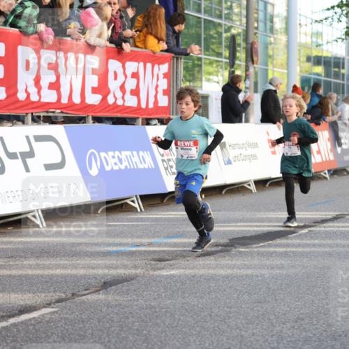25.04.2025 - Das Zehntel Lena Gebhardt http://msf.ph/oto/7775293 26.04.2025 08:49:51 Ziel 1107, 1116, 1131, 1537, 1750, 2014, 2383, 2995, 3539, 3540 meine-sportfotos.de
