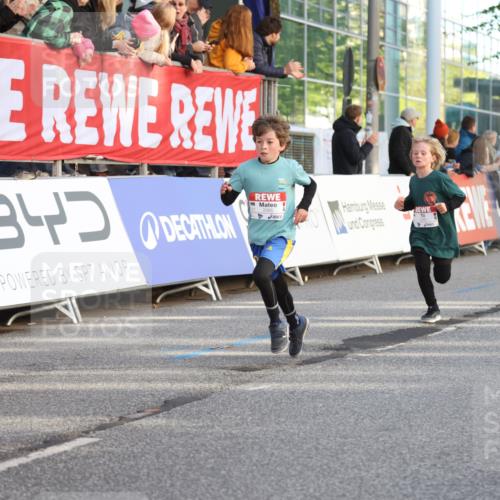 25.04.2025 - Das Zehntel Lena Gebhardt http://msf.ph/oto/7775307 26.04.2025 08:49:51 Ziel 1107, 1116, 1131, 1537, 1750, 2014, 2383, 2995, 3539, 3540 meine-sportfotos.de