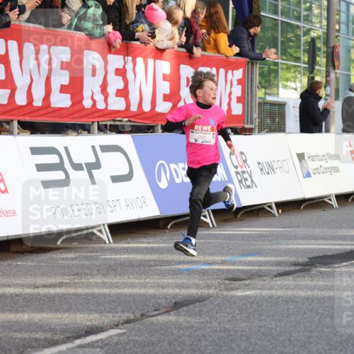 25.04.2025 - Das Zehntel Lena Gebhardt http://msf.ph/oto/7775641 26.04.2025 08:49:56 Ziel 1107, 1116, 1131, 1750, 2014, 2363, 2383, 2637, 2739, 2995, 3539, 3540 meine-sportfotos.de