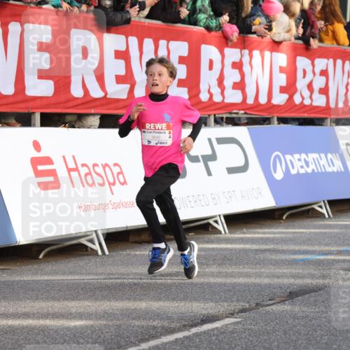 25.04.2025 - Das Zehntel Lena Gebhardt http://msf.ph/oto/7775782 26.04.2025 08:49:56 Ziel 1107, 1116, 1131, 1750, 2014, 2363, 2383, 2637, 2739, 2995, 3539, 3540 meine-sportfotos.de