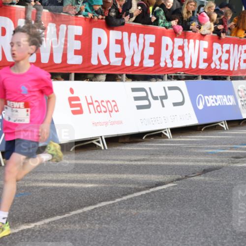 25.04.2025 - Das Zehntel Lena Gebhardt http://msf.ph/oto/7775960 26.04.2025 08:49:58 Ziel 1107, 1116, 1131, 1549, 1750, 2014, 2363, 2383, 2637, 2739, 2995, 3539, 3540 meine-sportfotos.de