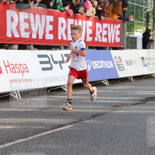 25.04.2025 - Das Zehntel Lena Gebhardt http://msf.ph/oto/7775997 26.04.2025 08:49:58 Ziel 1107, 1116, 1131, 1549, 1750, 2014, 2363, 2383, 2637, 2739, 2995, 3539, 3540 meine-sportfotos.de