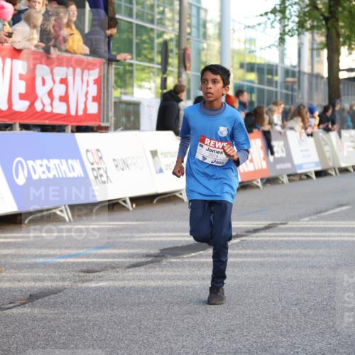 25.04.2025 - Das Zehntel Lena Gebhardt http://msf.ph/oto/7776412 26.04.2025 08:50:08 Ziel 1107, 1131, 1549, 1750, 2014, 2208, 2363, 2637, 2655, 2728, 2739, 3455, 3485, 3539, 3540 meine-sportfotos.de