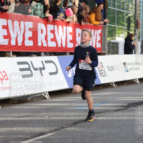 25.04.2025 - Das Zehntel Lena Gebhardt http://msf.ph/oto/7777375 26.04.2025 08:50:25 Ziel 1283, 1458, 1549, 1750, 2208, 2349, 2363, 2397, 2517, 2637, 2655, 2728, 2739, 2849, 2874, 3233, 3455, 3485, 3527, 3528, 3774, 3849 meine-sportfotos.de