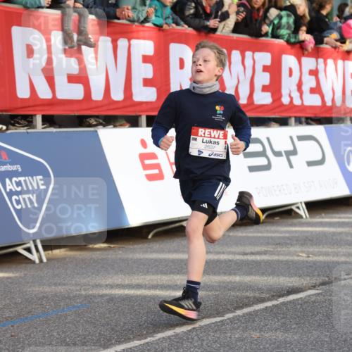 25.04.2025 - Das Zehntel Lena Gebhardt http://msf.ph/oto/7777387 26.04.2025 08:50:25 Ziel 1283, 1458, 1549, 1750, 2208, 2349, 2363, 2397, 2517, 2637, 2655, 2728, 2739, 2849, 2874, 3233, 3455, 3485, 3527, 3528, 3774, 3849 meine-sportfotos.de