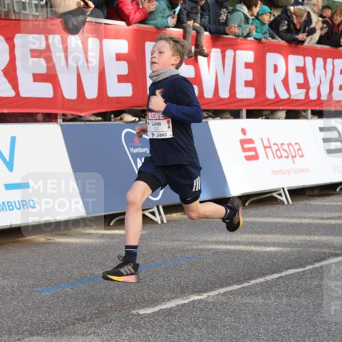 25.04.2025 - Das Zehntel Lena Gebhardt http://msf.ph/oto/7777399 26.04.2025 08:50:26 Ziel 1283, 1458, 1549, 1750, 1884, 2098, 2103, 2208, 2349, 2363, 2397, 2492, 2517, 2637, 2655, 2728, 2739, 2849, 2874, 3233, 3455, 3485, 3527, 3528, 3774, 3849 meine-sportfotos.de