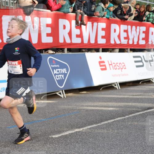 25.04.2025 - Das Zehntel Lena Gebhardt http://msf.ph/oto/7777414 26.04.2025 08:50:26 Ziel 1283, 1458, 1549, 1750, 1884, 2098, 2103, 2208, 2349, 2363, 2397, 2492, 2517, 2637, 2655, 2728, 2739, 2849, 2874, 3233, 3455, 3485, 3527, 3528, 3774, 3849 meine-sportfotos.de