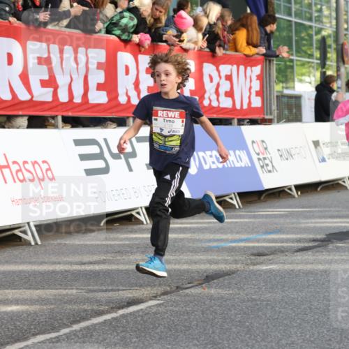 25.04.2025 - Das Zehntel Lena Gebhardt http://msf.ph/oto/7777979 26.04.2025 08:50:32 Ziel 1283, 1458, 1549, 1884, 2098, 2103, 2208, 2349, 2397, 2492, 2517, 2655, 2728, 2800, 2849, 2855, 2874, 3210, 3233, 3445, 3455, 3485, 3520, 3527, 3528, 3774, 3812, 3849, 3872 meine-sportfotos.de