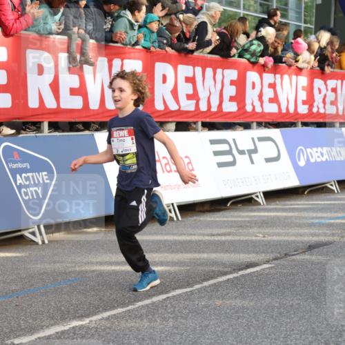 25.04.2025 - Das Zehntel Lena Gebhardt http://msf.ph/oto/7777996 26.04.2025 08:50:33 Ziel 1283, 1458, 1884, 2098, 2103, 2208, 2349, 2397, 2492, 2517, 2655, 2728, 2800, 2849, 2855, 2874, 3210, 3233, 3445, 3455, 3485, 3520, 3527, 3528, 3774, 3812, 3849, 3872 meine-sportfotos.de