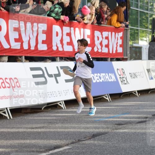 25.04.2025 - Das Zehntel Lena Gebhardt http://msf.ph/oto/7778247 26.04.2025 08:50:41 Ziel 1283, 1458, 1473, 1476, 1884, 2098, 2103, 2156, 2166, 2208, 2349, 2397, 2492, 2517, 2655, 2800, 2849, 2852, 2855, 2874, 2903, 2920, 2935, 3210, 3214, 3233, 3445, 3485, 3520, 3527, 3528, 3774, 3812, 3849, 3872 meine-sportfotos.de