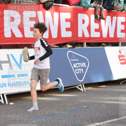 25.04.2025 - Das Zehntel Lena Gebhardt http://msf.ph/oto/7778315 26.04.2025 08:50:42 Ziel 1283, 1458, 1473, 1476, 1884, 2098, 2103, 2156, 2166, 2208, 2349, 2397, 2492, 2517, 2655, 2800, 2849, 2852, 2855, 2874, 2903, 2920, 2935, 3210, 3214, 3233, 3445, 3485, 3520, 3527, 3528, 3774, 3812, 3849, 3872 meine-sportfotos.de