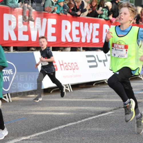 25.04.2025 - Das Zehntel Lena Gebhardt http://msf.ph/oto/7778585 26.04.2025 08:50:46 Ziel 1283, 1458, 1473, 1476, 1884, 2098, 2103, 2156, 2166, 2321, 2349, 2397, 2492, 2517, 2643, 2711, 2731, 2800, 2840, 2849, 2852, 2855, 2874, 2903, 2920, 2935, 3210, 3214, 3233, 3445, 3520, 3527, 3528, 3774, 3812, 3849, 3872 meine-sportfotos.de