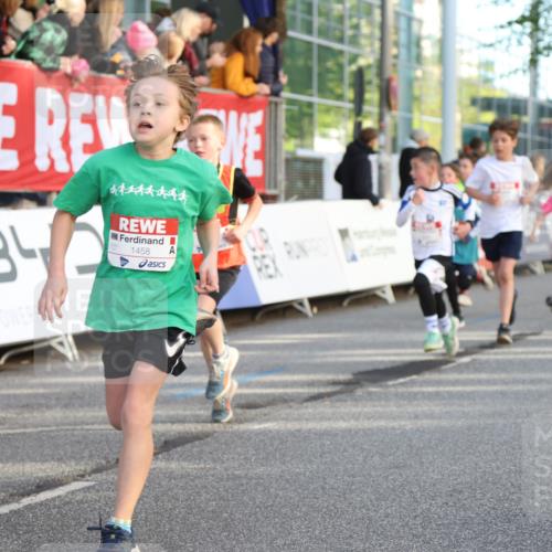 25.04.2025 - Das Zehntel Lena Gebhardt http://msf.ph/oto/7778995 26.04.2025 08:50:51 Ziel 1114, 1458, 1473, 1476, 1884, 2098, 2103, 2156, 2166, 2321, 2325, 2397, 2492, 2517, 2643, 2711, 2731, 2800, 2840, 2849, 2852, 2855, 2903, 2920, 2935, 3210, 3214, 3445, 3520, 3528, 3774, 3782, 3812, 3849, 3872 meine-sportfotos.de