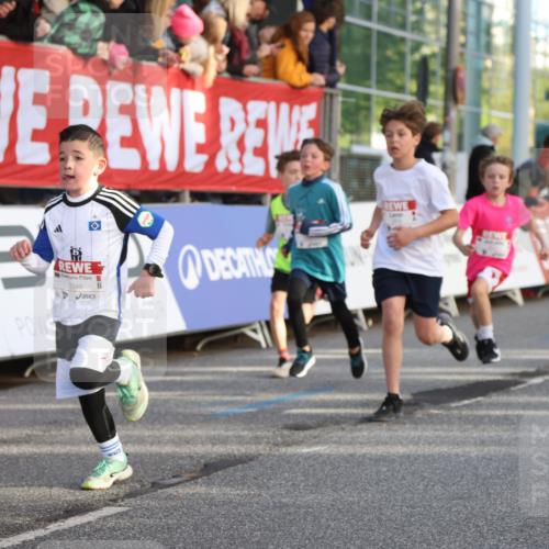 25.04.2025 - Das Zehntel Lena Gebhardt http://msf.ph/oto/7779065 26.04.2025 08:50:52 Ziel 1114, 1458, 1473, 1476, 1884, 2098, 2103, 2156, 2166, 2321, 2325, 2397, 2492, 2517, 2643, 2711, 2731, 2800, 2840, 2849, 2852, 2855, 2903, 2920, 2935, 3210, 3214, 3445, 3520, 3528, 3774, 3782, 3812, 3849, 3872 meine-sportfotos.de