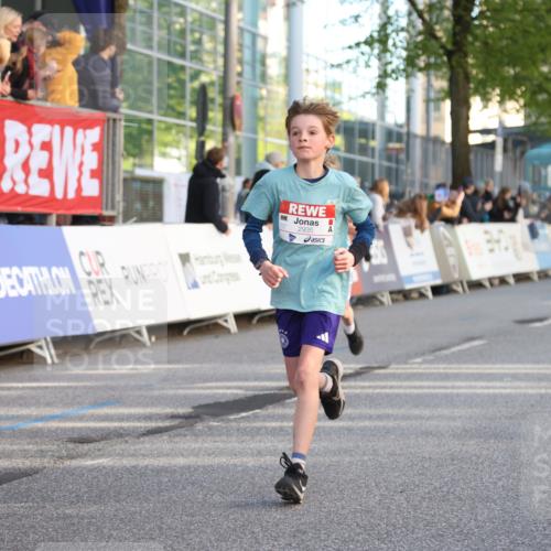 25.04.2025 - Das Zehntel Lena Gebhardt http://msf.ph/oto/7779638 26.04.2025 08:51:04 Ziel 1080, 1087, 1114, 1473, 1476, 1484, 1748, 2156, 2166, 2321, 2325, 2356, 2392, 2474, 2643, 2709, 2711, 2718, 2731, 2734, 2778, 2800, 2827, 2832, 2840, 2852, 2855, 2903, 2920, 2935, 3040, 3210, 3214, 3231, 3445, 3782, 3865 meine-sportfotos.de