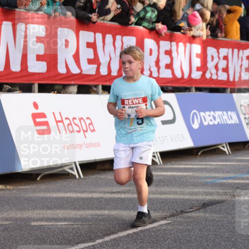 25.04.2025 - Das Zehntel Lena Gebhardt http://msf.ph/oto/7779731 26.04.2025 08:51:06 Ziel 1080, 1087, 1114, 1473, 1476, 1484, 1748, 2156, 2166, 2321, 2325, 2356, 2392, 2474, 2643, 2709, 2711, 2718, 2731, 2734, 2778, 2795, 2800, 2827, 2832, 2840, 2852, 2903, 2920, 2935, 3040, 3210, 3214, 3231, 3782, 3865 meine-sportfotos.de