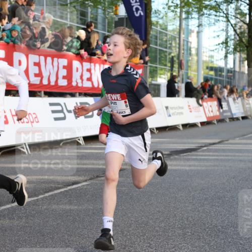 25.04.2025 - Das Zehntel Lena Gebhardt http://msf.ph/oto/7779912 26.04.2025 08:51:15 Ziel 1080, 1087, 1114, 1484, 1748, 1781, 1787, 1922, 2321, 2325, 2356, 2392, 2474, 2643, 2667, 2672, 2709, 2711, 2718, 2731, 2734, 2778, 2795, 2827, 2832, 2840, 2919, 2935, 3040, 3097, 3231, 3415, 3710, 3782, 3808, 3865 meine-sportfotos.de