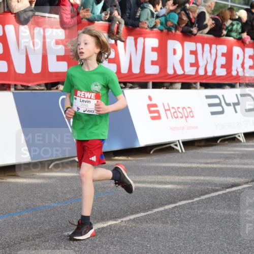 25.04.2025 - Das Zehntel Lena Gebhardt http://msf.ph/oto/7779984 26.04.2025 08:51:16 Ziel 1080, 1087, 1114, 1484, 1748, 1781, 1787, 1922, 2321, 2325, 2356, 2392, 2474, 2643, 2667, 2672, 2709, 2711, 2718, 2731, 2734, 2778, 2795, 2827, 2832, 2840, 2914, 2919, 2935, 3040, 3097, 3231, 3415, 3710, 3782, 3808, 3865 meine-sportfotos.de