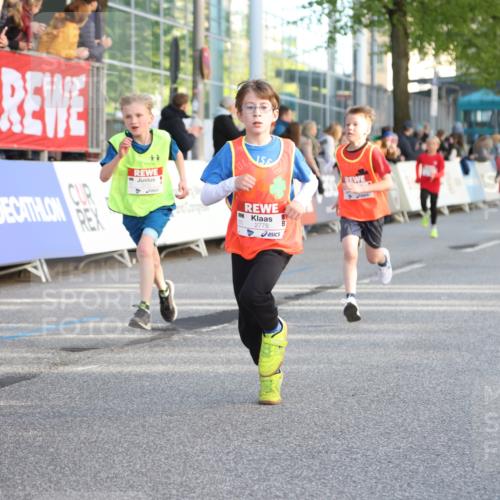25.04.2025 - Das Zehntel Lena Gebhardt http://msf.ph/oto/7780330 26.04.2025 08:51:25 Ziel 1080, 1087, 1114, 1484, 1488, 1546, 1748, 1757, 1781, 1787, 1922, 1943, 2010, 2309, 2356, 2392, 2474, 2621, 2667, 2672, 2709, 2718, 2734, 2778, 2795, 2827, 2832, 2848, 2853, 2914, 2919, 2960, 3040, 3049, 3097, 3099, 3188, 3231, 3415, 3710, 3782, 3808, 3865, 3877 meine-sportfotos.de